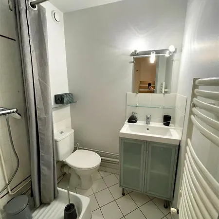 4 Pers Praloup 1600 Apartment *